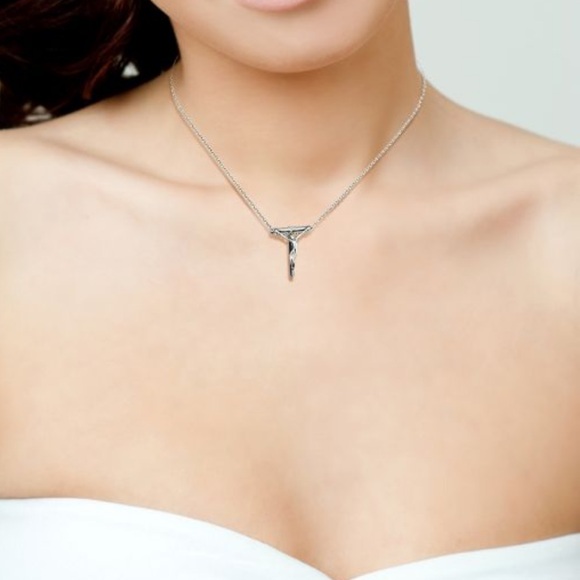 Authentic Tiffany & CO. Elsa Peretti Jesus Christ Crucifix Necklace. - Picture 14 of 16